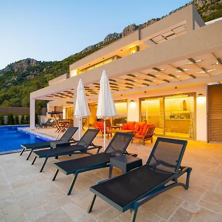 Espada Kaş